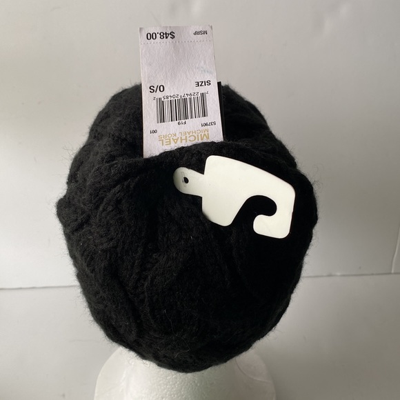 MICHAEL Michael Kors Patchwork Cable-Knit Hat Black - Picture 4 of 8